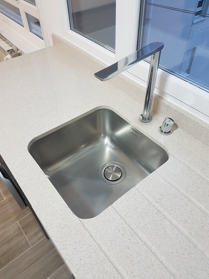 Grifo Teka retraible.