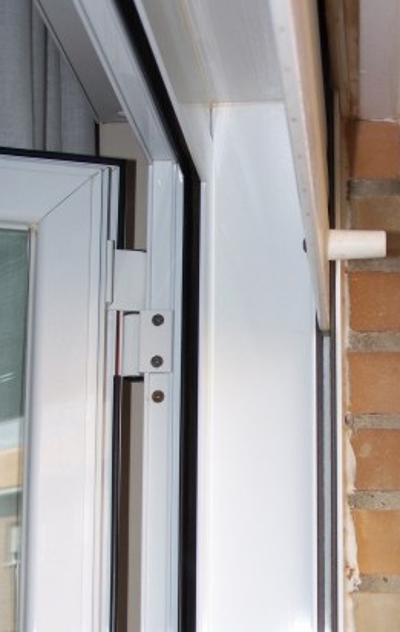 Guías de persiana en sistema compacto