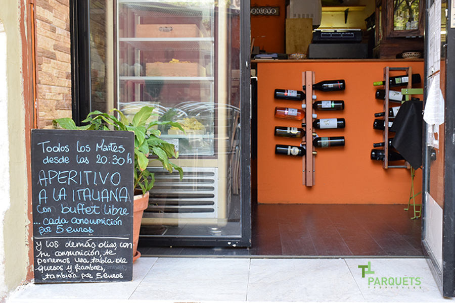 Gustonuovo restaurante con parquet