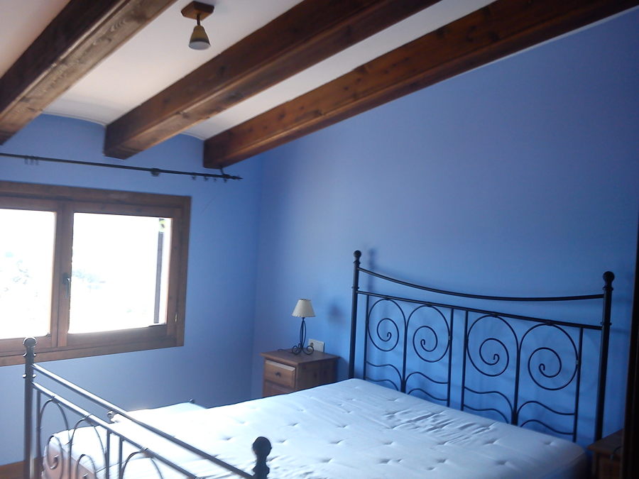 habitacion de azul cielo