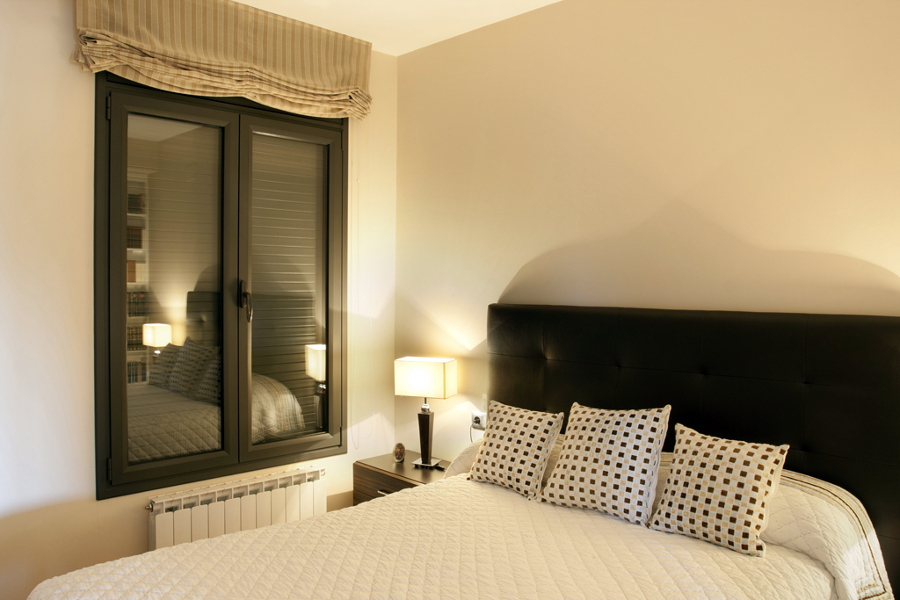 Habitacion interior (iv)