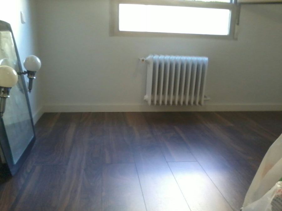 Habitacion pintura y suelos