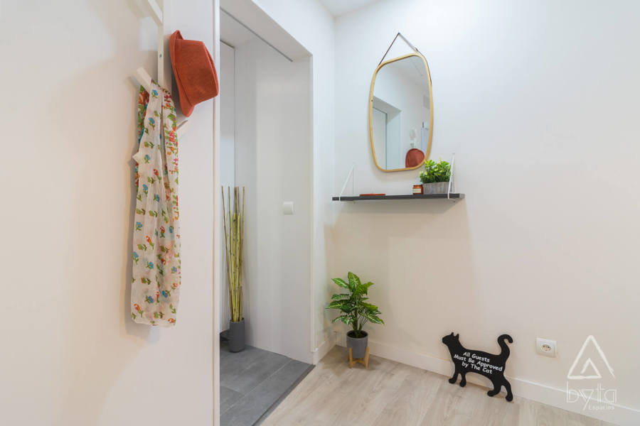 Home staging apartamento alquiler turístico, Puerta del Angel 2, Madrid