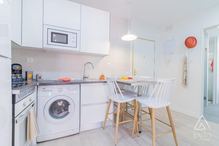Home staging apartamento alquiler turístico, Puerta del Angel 2, Madrid
