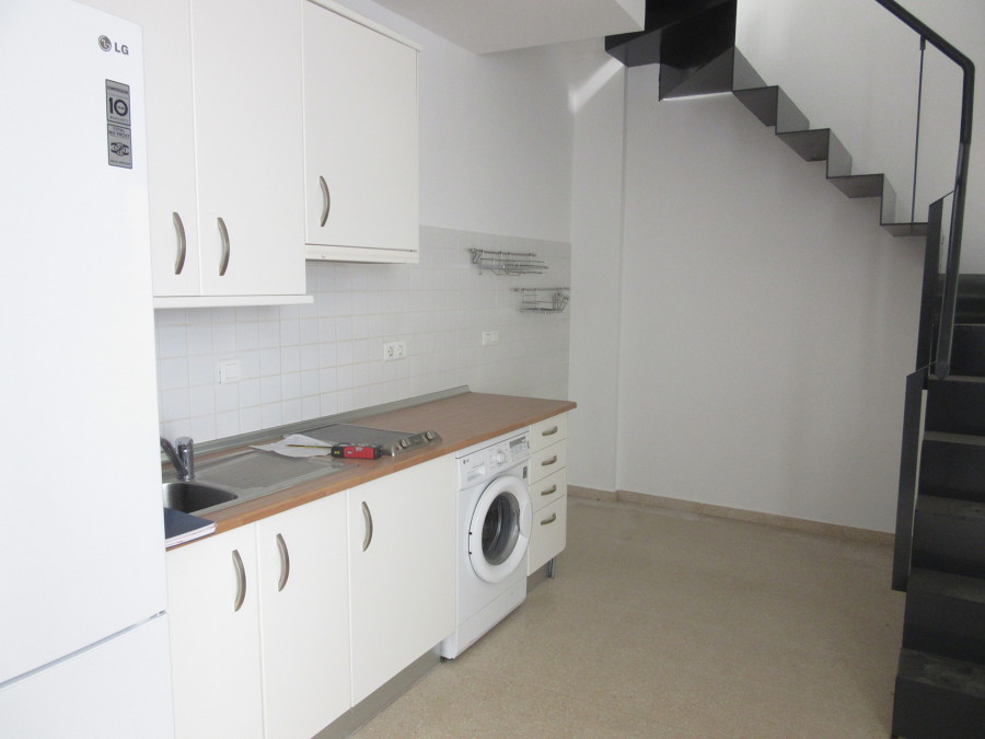 Home staging en Sevilla – Vivienda triplex en calle Duque Cornejo (Antes)