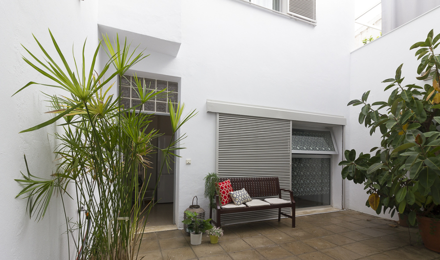 Home staging en Sevilla – Vivienda triplex en calle Duque Cornejo (Después)