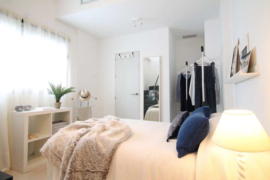 Home staging en Sevilla – Vivienda triplex en calle Duque Cornejo (Después)