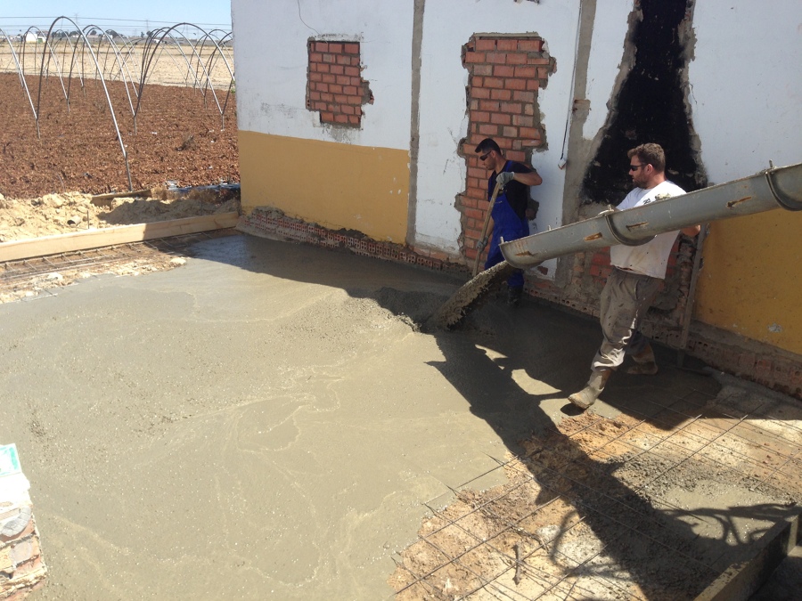 Hormigonado de la losa de cimentación