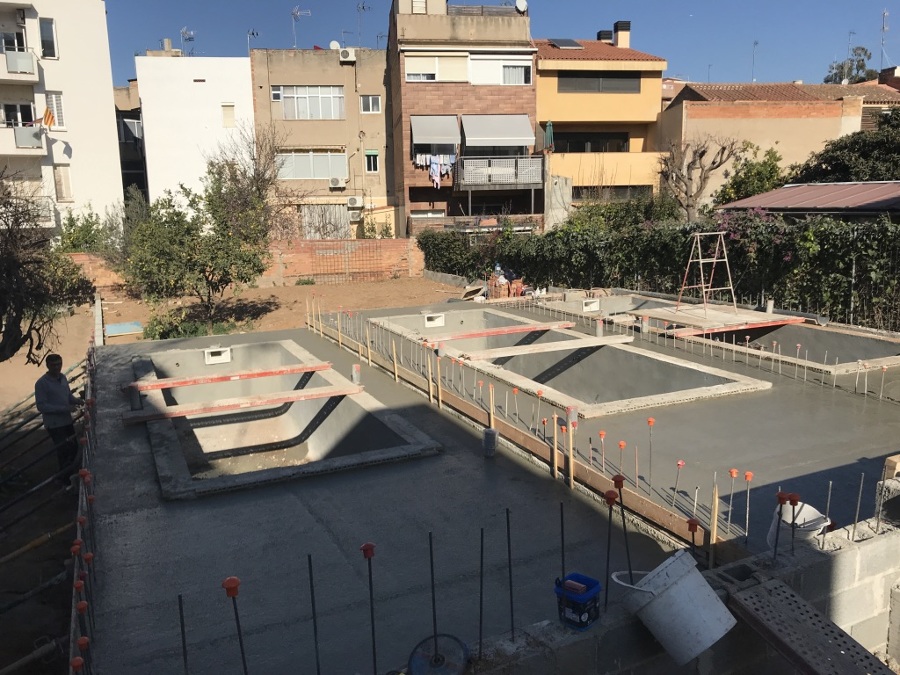 Hormigonado pavimento piscinas