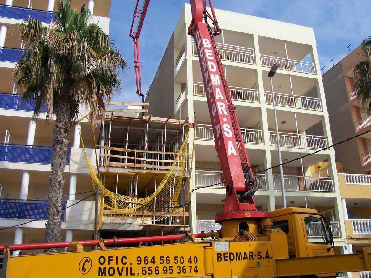 HORMIGONADO POR BOMBEO