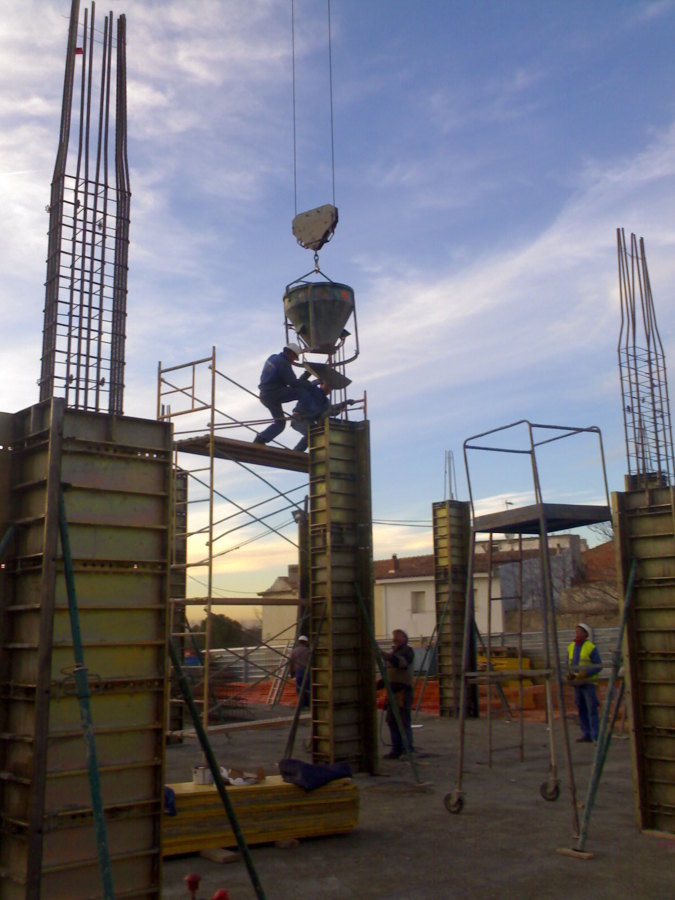 hormigonando pilares cubilote