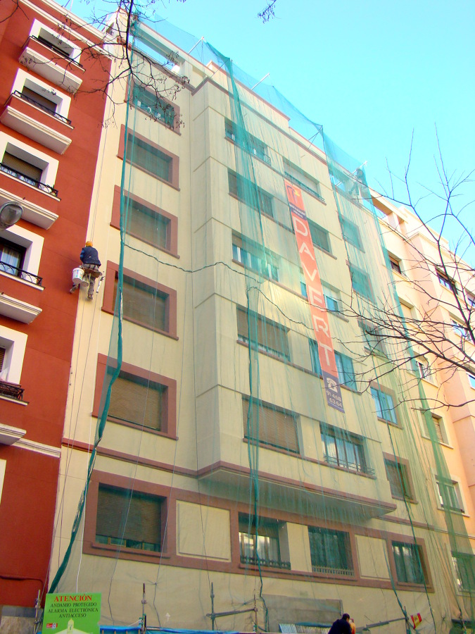 Ibiza, 28 - Mientras