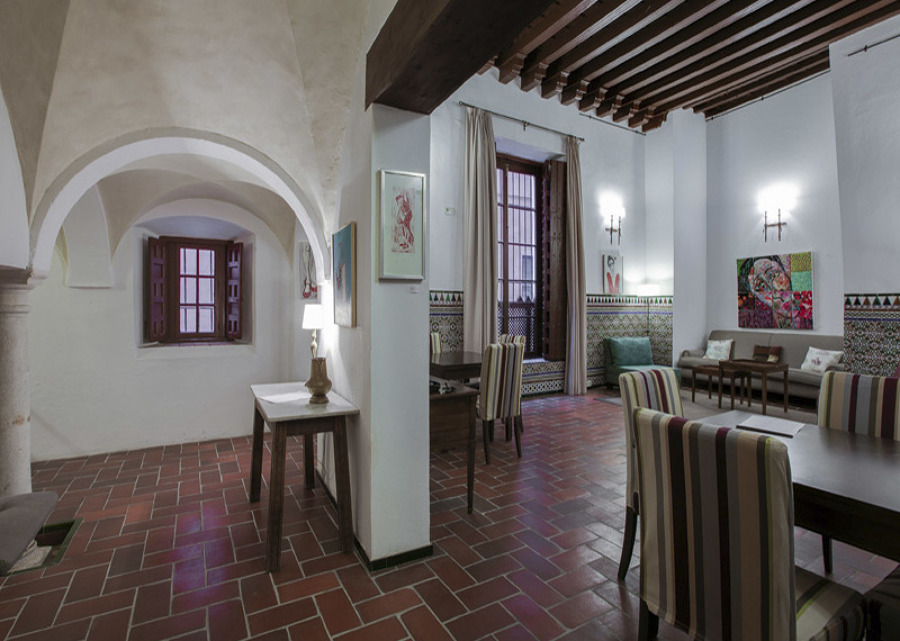 IEE HOTEL ALCÁNTARA