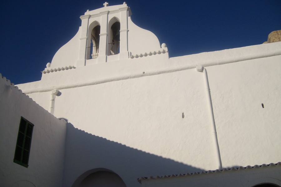 IGLESIA DE SAN ANTONIO