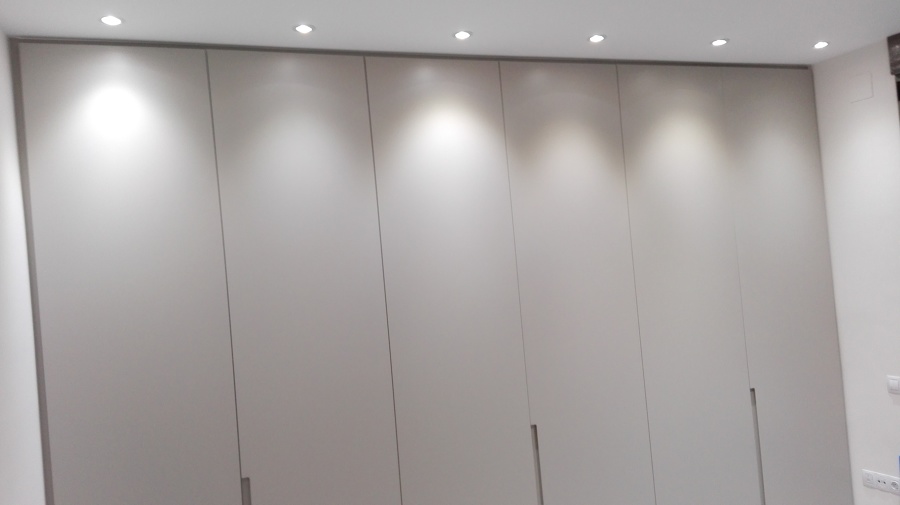 Iluminación armario