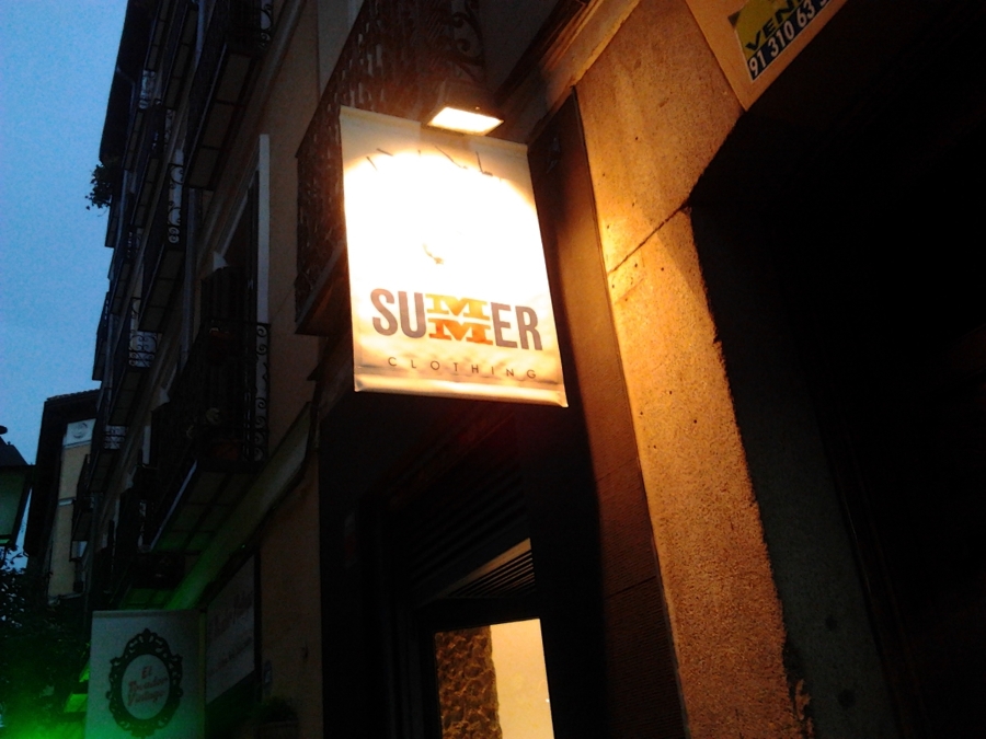 Iluminación Banderola