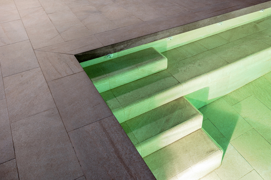 ILUMINACIÓN DE PISCINA