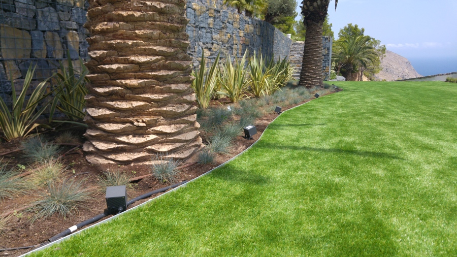 ILUMINACION LED PALMERAS JARDINES