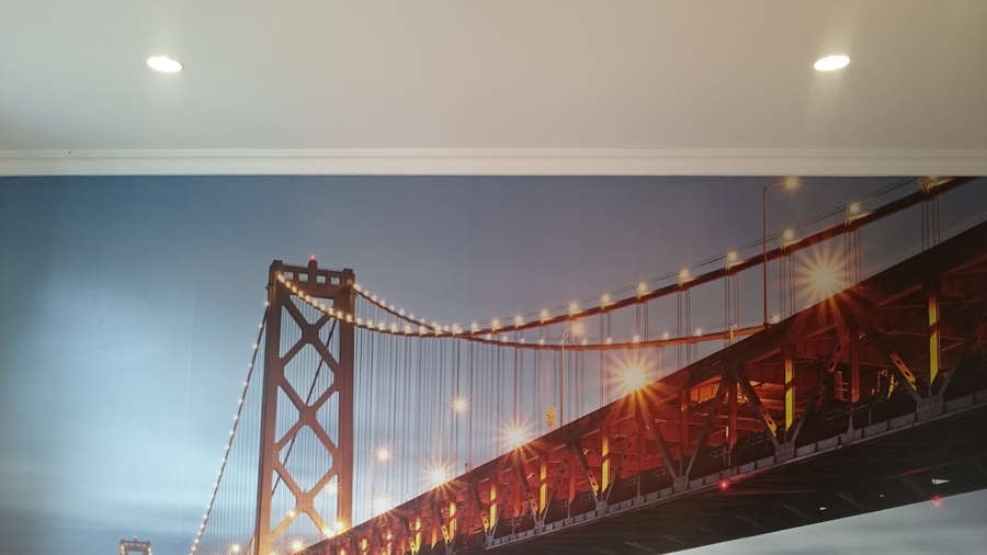 Iluminación led para pared con foto