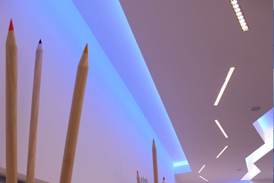 iluminaciòn local comercial