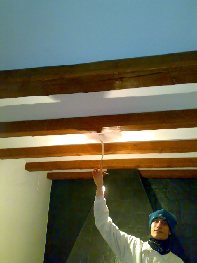 IMITACION VIGAS MADERA TERMINADO