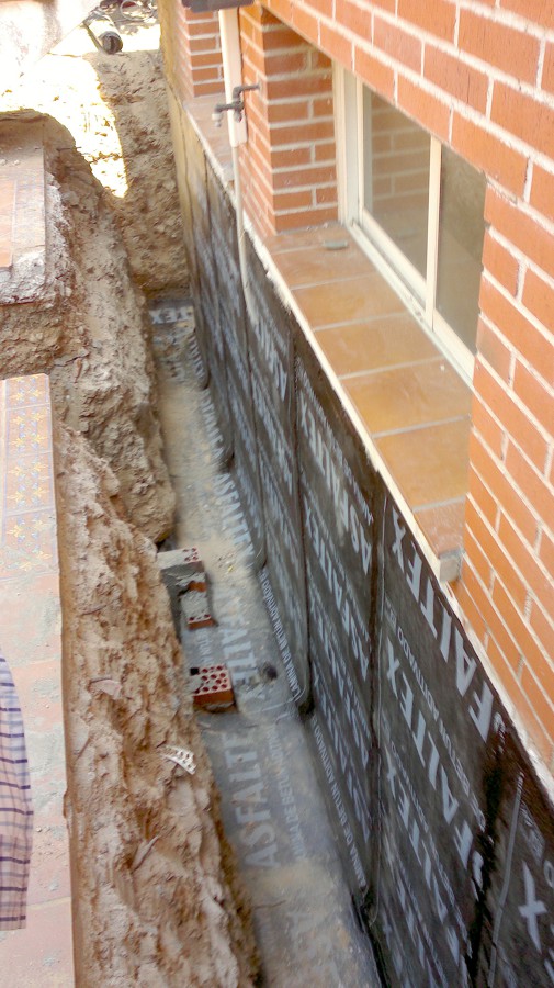 IMPERMEABILIZACIÓN PERIMETRAL VIVIENDA