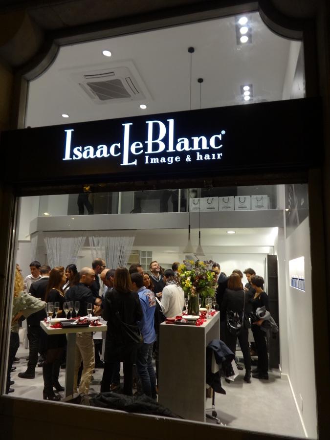 Inauguración de IsaacLeBlanc. 