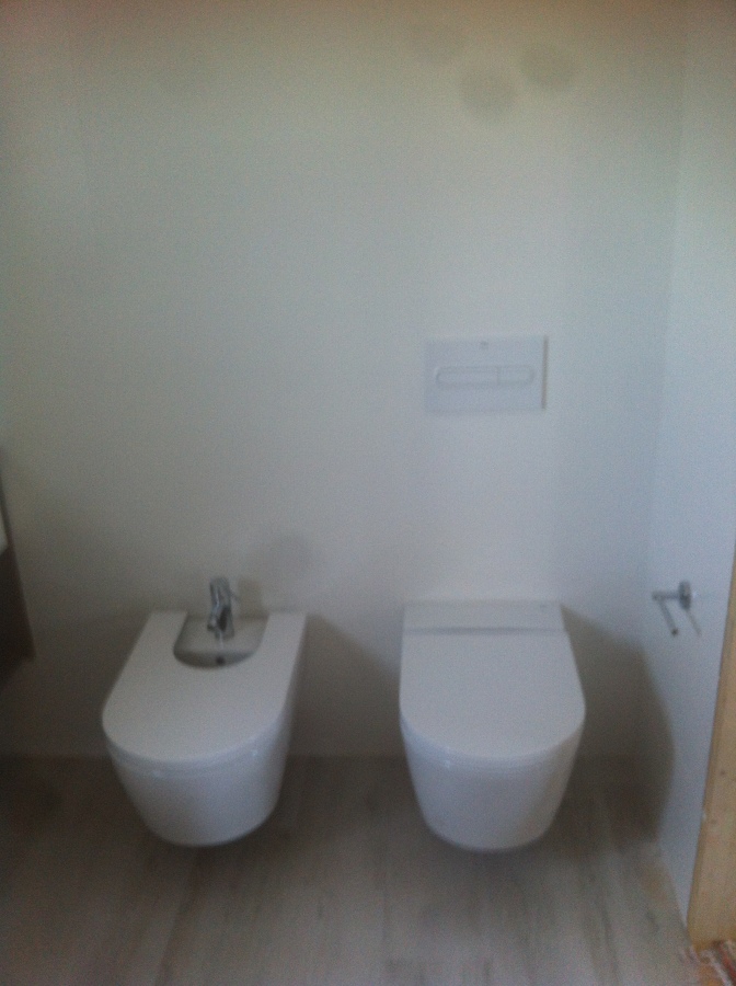 INODORO Y BIDET SUSPENDIDOS