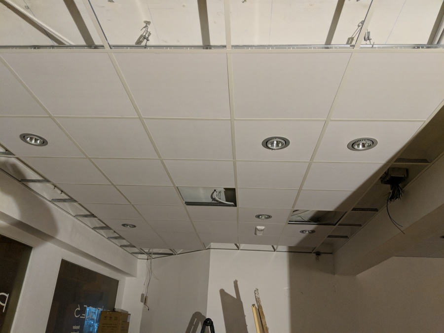 Instalación alumbrado techos