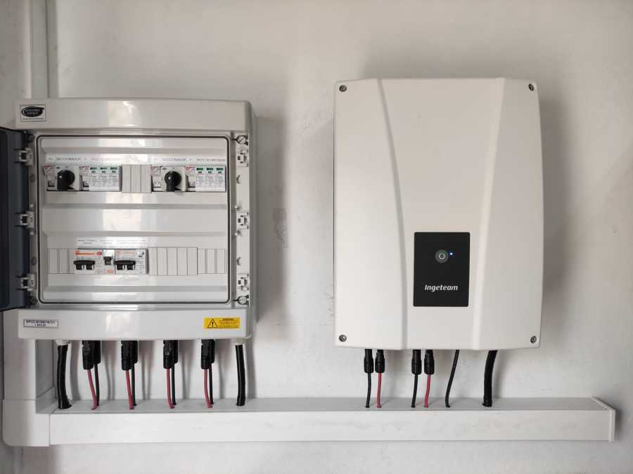 INSTALACIÓN AUTO CONSUMO 6.7 KW ( CEHEGIN) - MURCIA