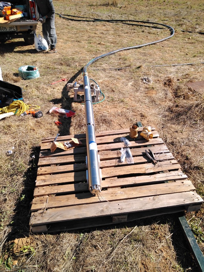 INSTALACION BOMBA SUMERGIBLE DOBLE CUERPO 5,5 HP POZO 60 MTS PARA LLENADO DE ALJIBES