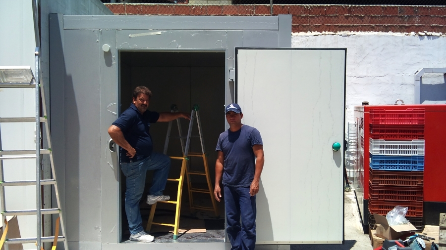 Instalación Cámaras Frigoríficas en HORNEO S.L ,ALICANTE