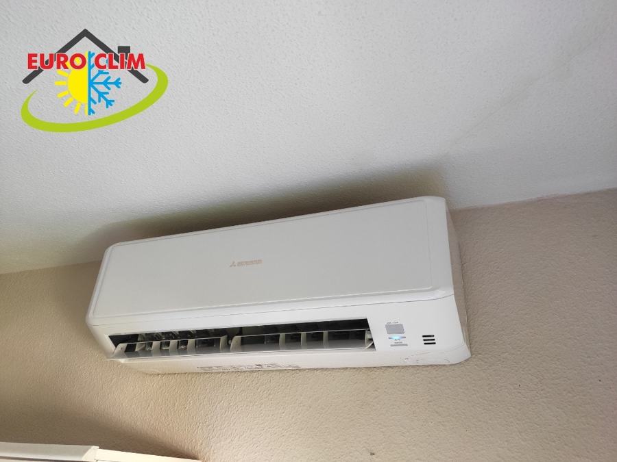 INSTALACION DE AIRE ACONDICIONADO MITSUBISHI