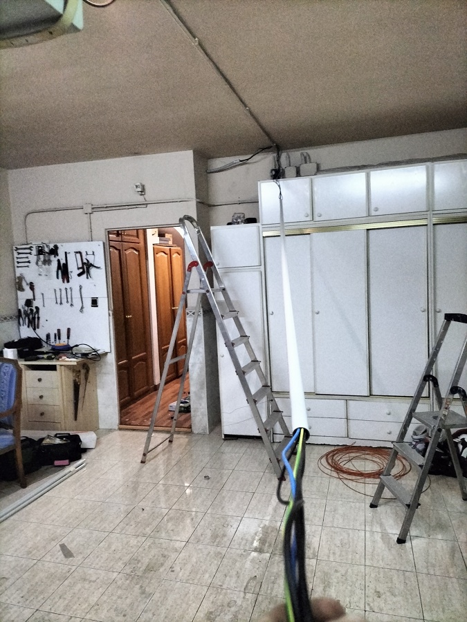 Instalación de cableado en tubería superficial