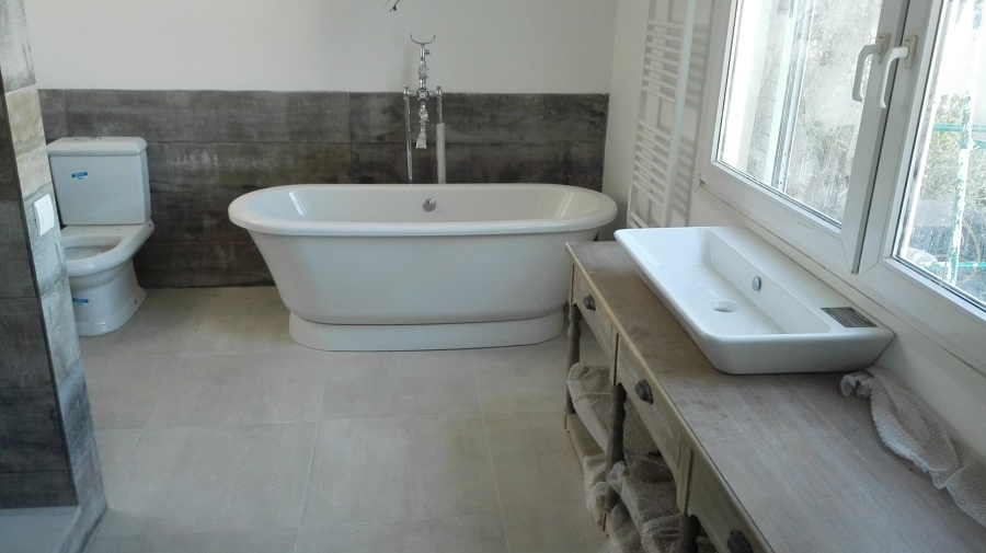 instalación de cerámicos,regatas,pintura,albañileria