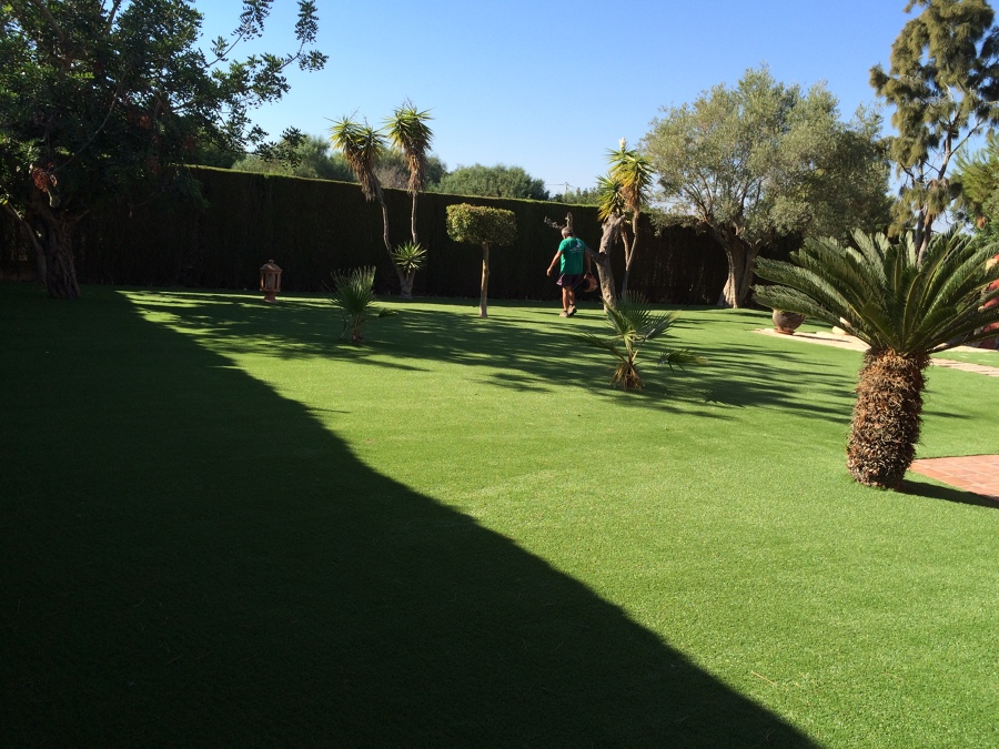 Instalación de césped artificial en Torrevieja