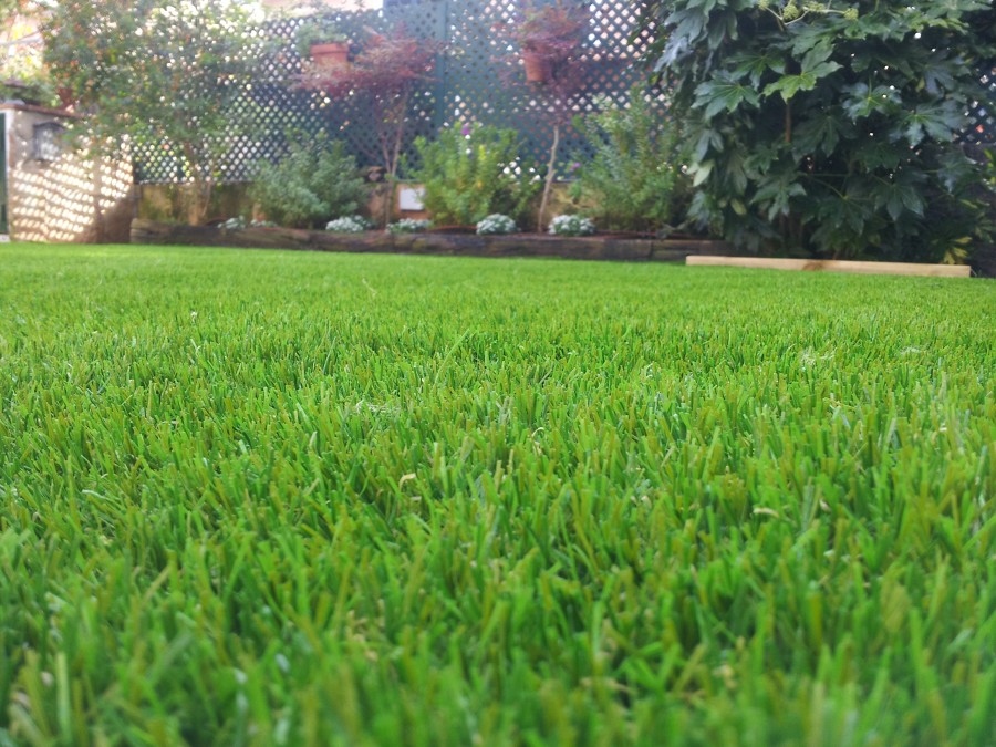 Instalación de césped artificial