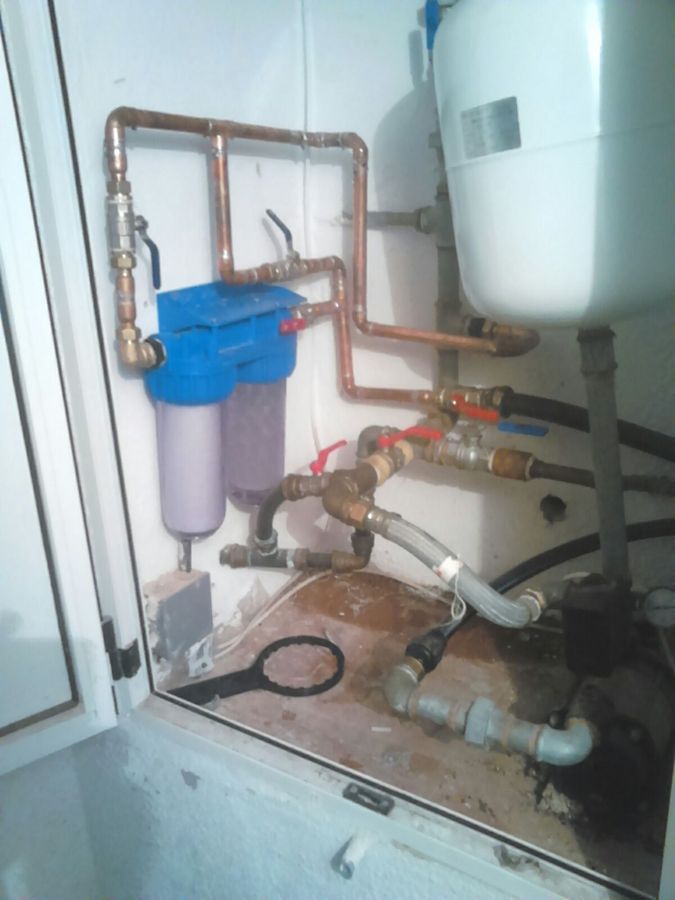 Instalación de filtro de agua