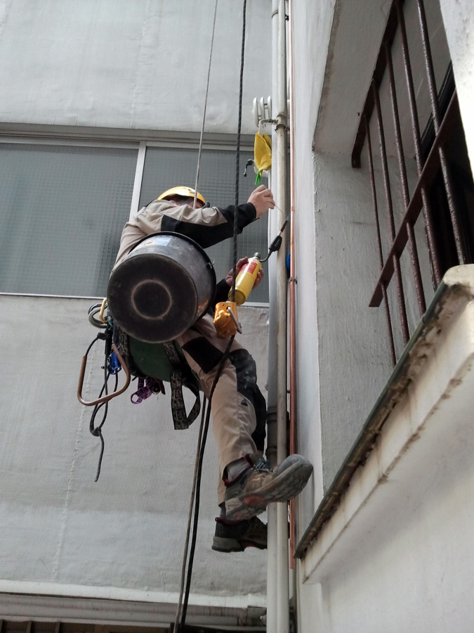 Instalación de Gas Natural en Sestao.