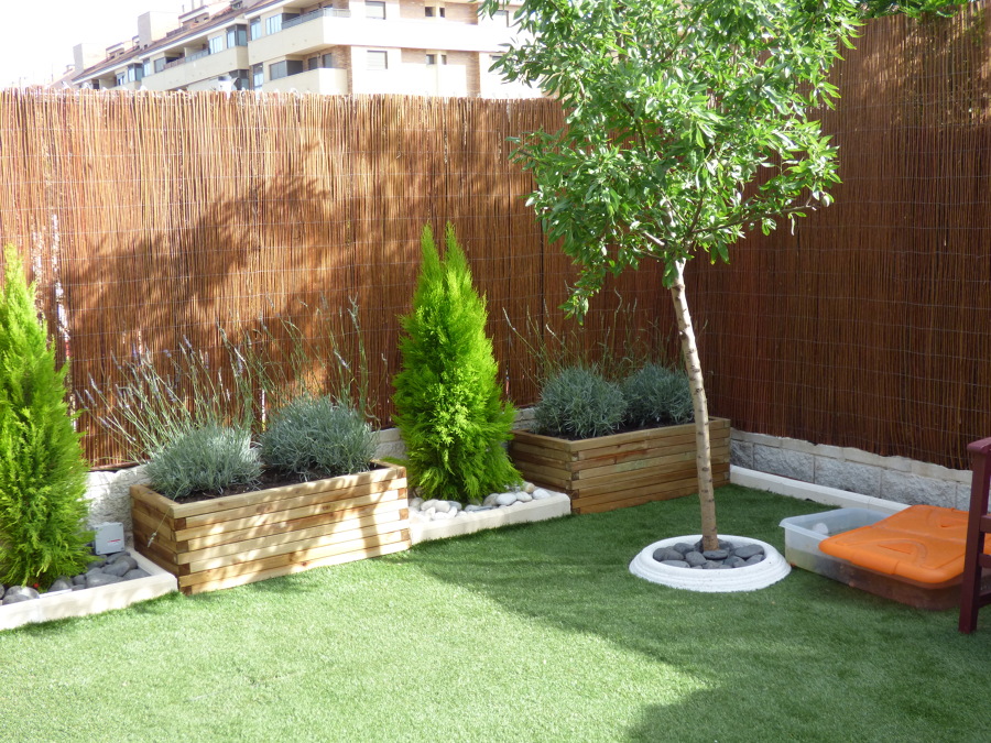 Instalación de Jardineras y plantas