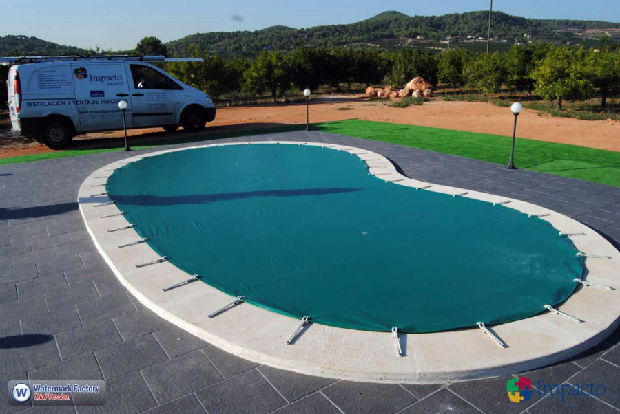 Instalacion de Lona de Piscina. Cobertor de Invierno