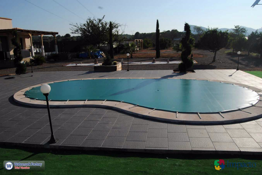 Instalacion de Lona de Piscina. Cobertor de Invierno
