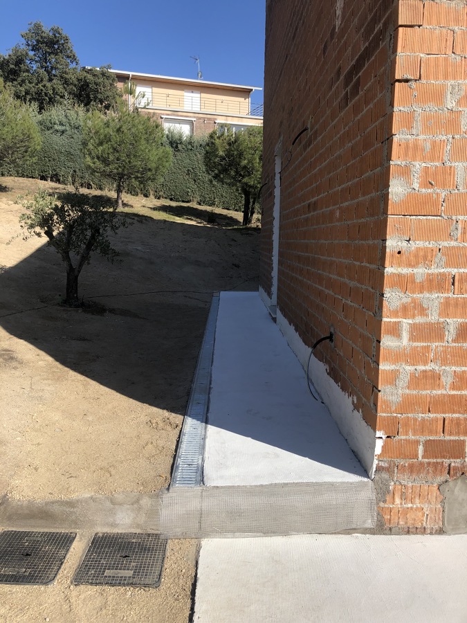 INSTALACION DE MICROCEMENTO EXTEERIOR