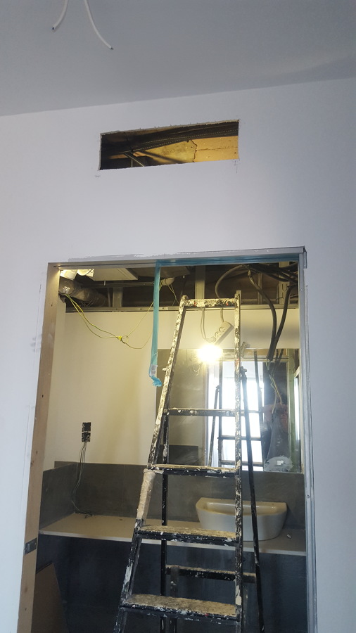 Instalación de rejillas difusoras de aire