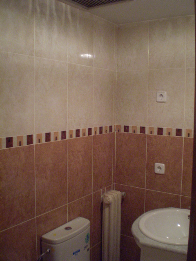 Instalacion de sanitarios y baldosa terminada