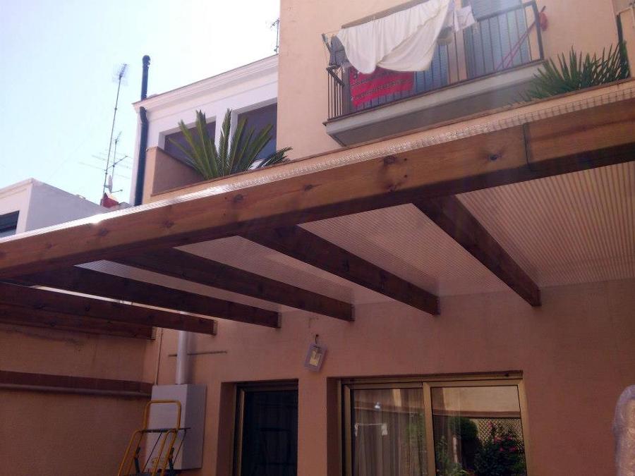 Instalación de techo de policarbonato