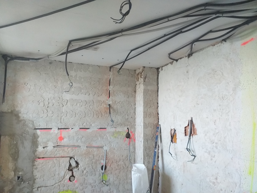 Instalacion de tubos electricos