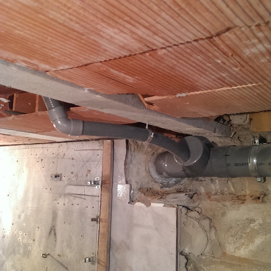 INSTALACIÓN DESAGÜES NUEVOS