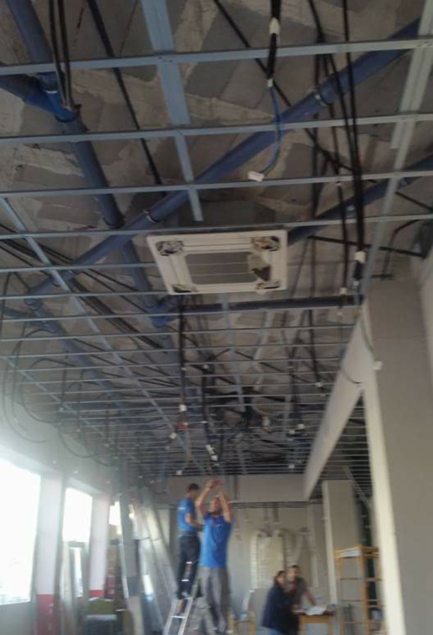 Instalacion electrica en farmacia