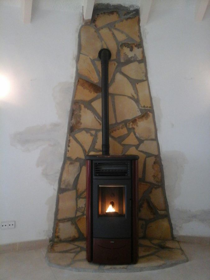 Instalación estufa pellet